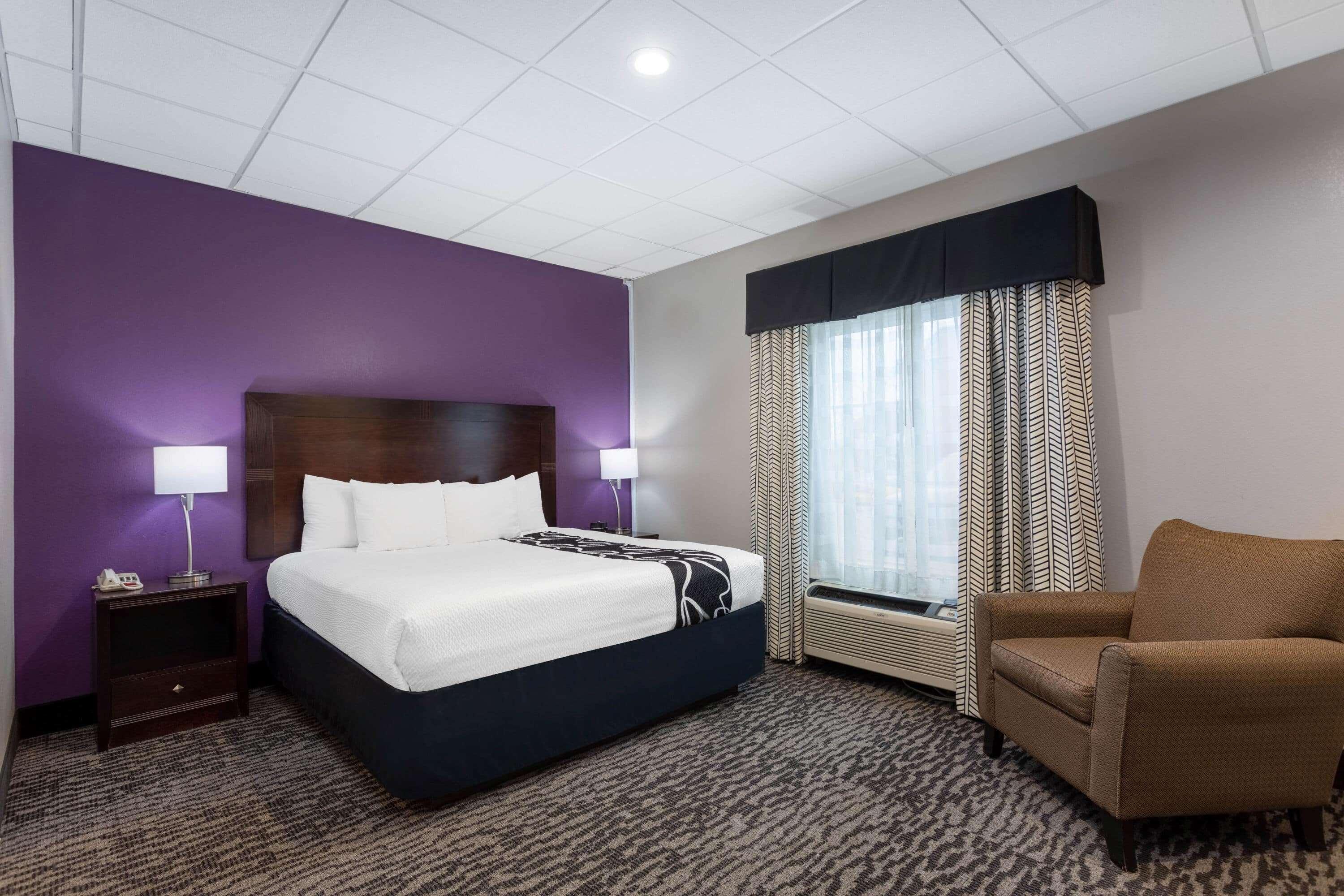 La Quinta By Wyndham Huntsville Airport Madison Exterior photo