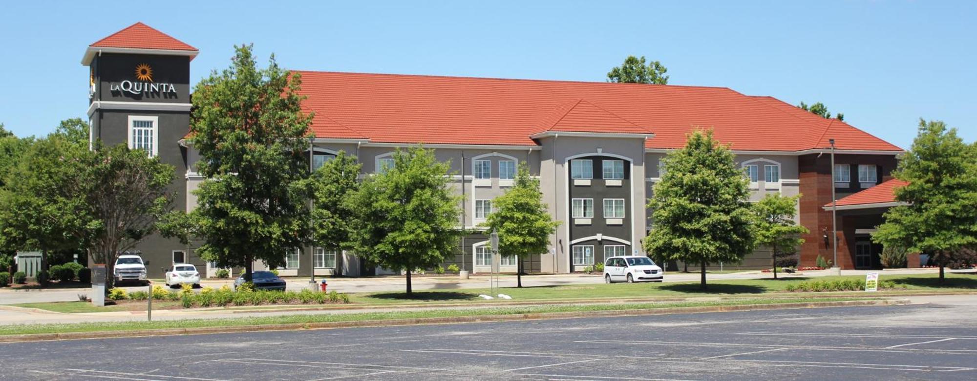 La Quinta By Wyndham Huntsville Airport Madison Exterior photo